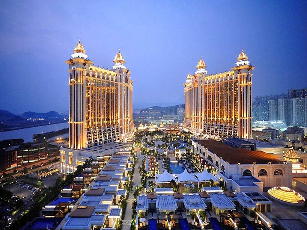澳门最新动态，变化中的励志之旅，每一步闪耀自信之光